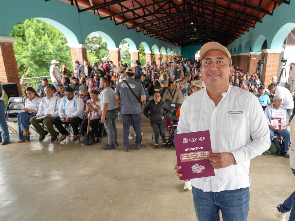 CONVOCA NINO MORALES A CONSTRUIR DESDE EL PUEBLO LA NUEVA CONSTITUCIÓN DE OAXACA