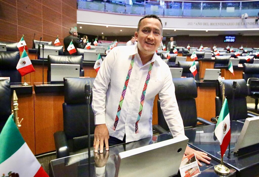 PRODUCTORES DE MANGO DEL ISTMO, LOS GRANDES BENEFICIADOS DEL DIÁLOGO ENTRE GOBIERNO DE OAXACA Y LA INICIATIVA PRIVADA: ANTONINO MORALES