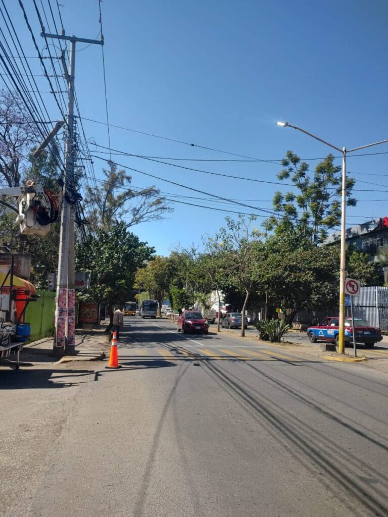 Gobierno Municipal atiende reporte ciudadano y rehabilita luminarias en el boulevard Eduardo Vasconcelos